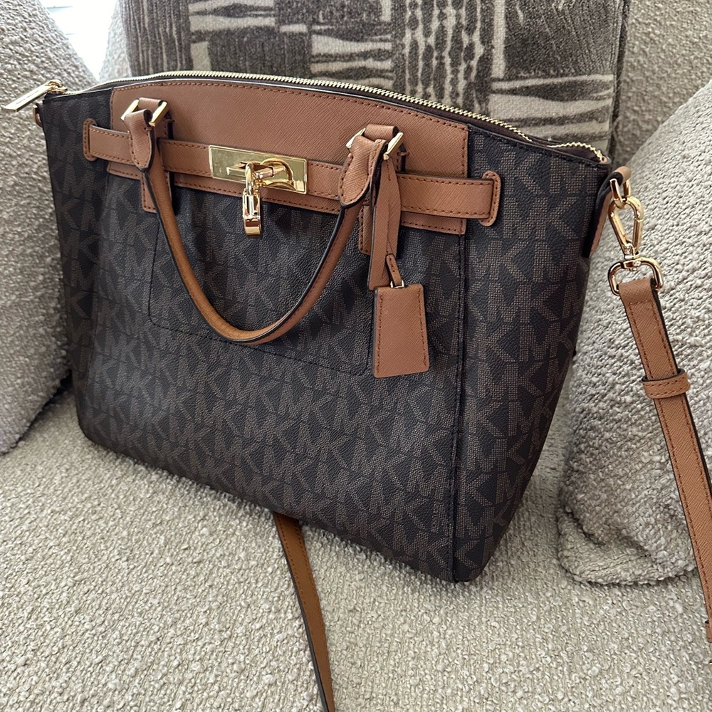 Michael Kors Purse Sathel